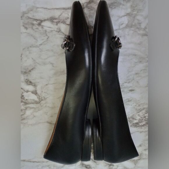 Naturalizer Black Pointed Toe Slip Ons Size 7M - Picture 5 of 9